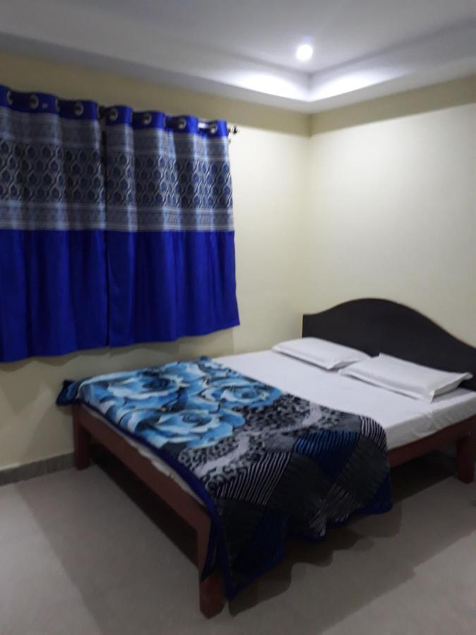 Blue Moon Residency Hotel Mysore Ngoại thất bức ảnh
